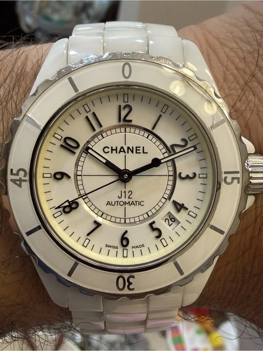 Chanel J12 38mm White Ceramic Automatic Men Unisex Watch H0970 Date Swiss Made
